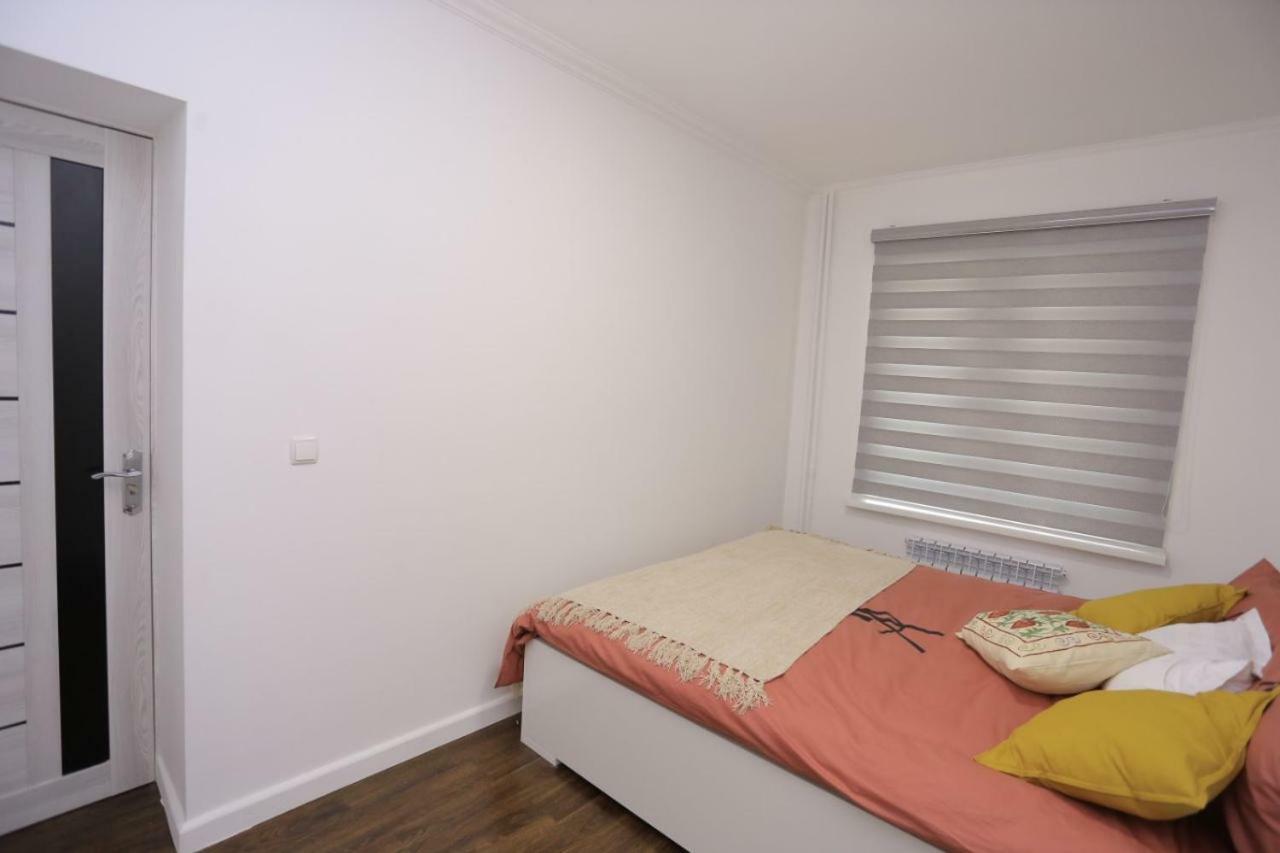 Luxury 2 Bedrooms Apartment Walking Distance From Gur-Emir Samarcanda Exterior foto