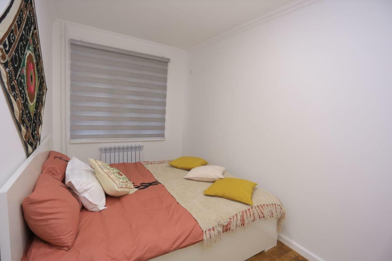 Luxury 2 Bedrooms Apartment Walking Distance From Gur-Emir Samarcanda Exterior foto