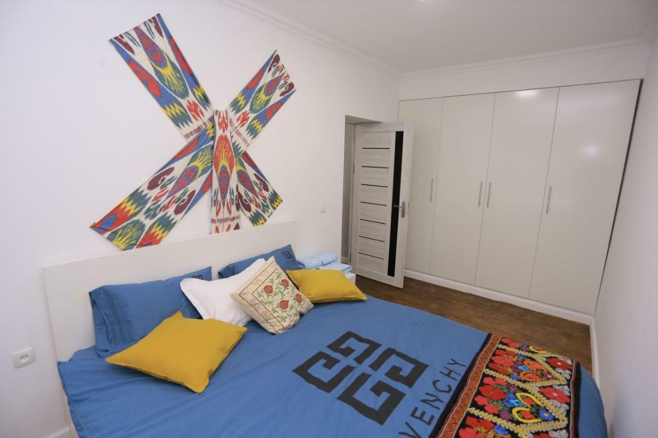 Luxury 2 Bedrooms Apartment Walking Distance From Gur-Emir Samarcanda Exterior foto